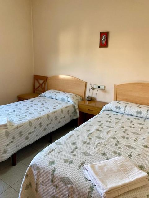 Residencia Sagrada Familia Hotel ลาเซวดูร์เชย์ ภายนอก รูปภาพ